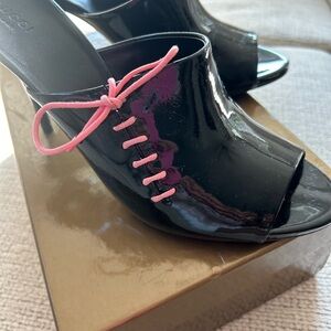 Gucci, Patton, leather mules with pink tie